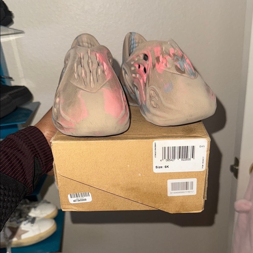 Adidas Yeezy Foam Runner - Multicolor